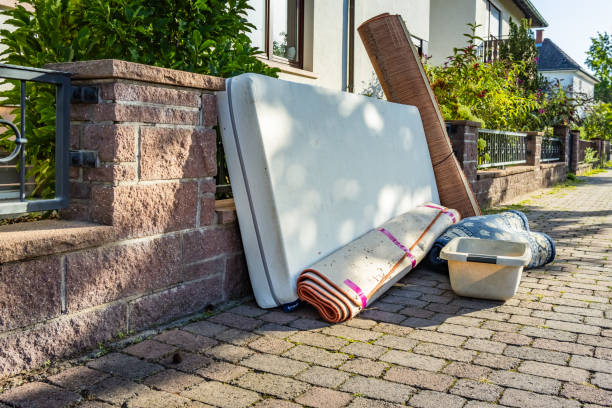 Best Attic Cleanout Services  in Cowarts, AL